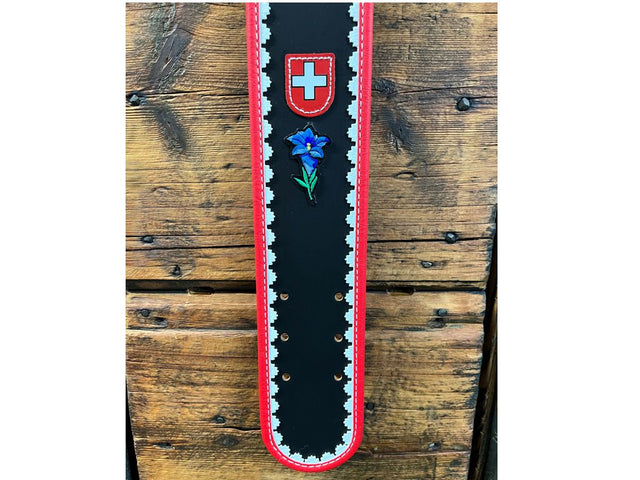 Collare per campana decorato con bandiera svizzera e genziana - Caola
