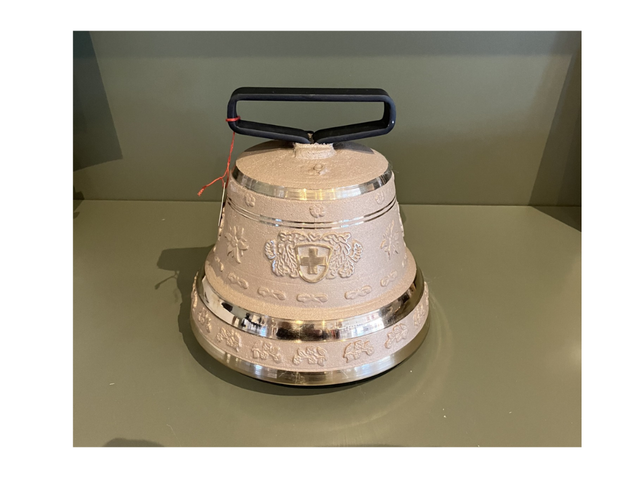 Campana svizzera in bronzo  numero 9