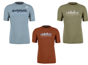 T-Shirts, Hemden und Pullover
