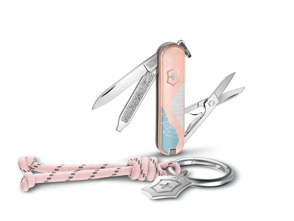 Classic SD PARIS STYLE & key ring Victorinox