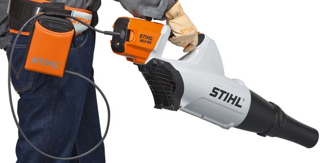 Custodia AP per cintura con cavo di collegamento STIHL