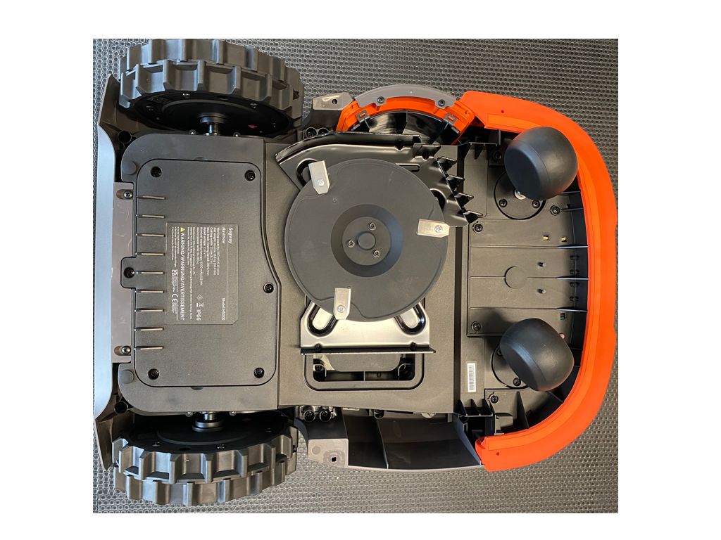 Robot tosaerba NAVIMOW SEGWAY H500E