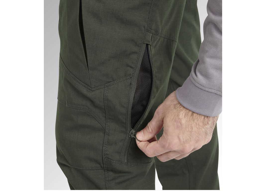 Pantalon de travail PANT CROSS CARGO DIADORA