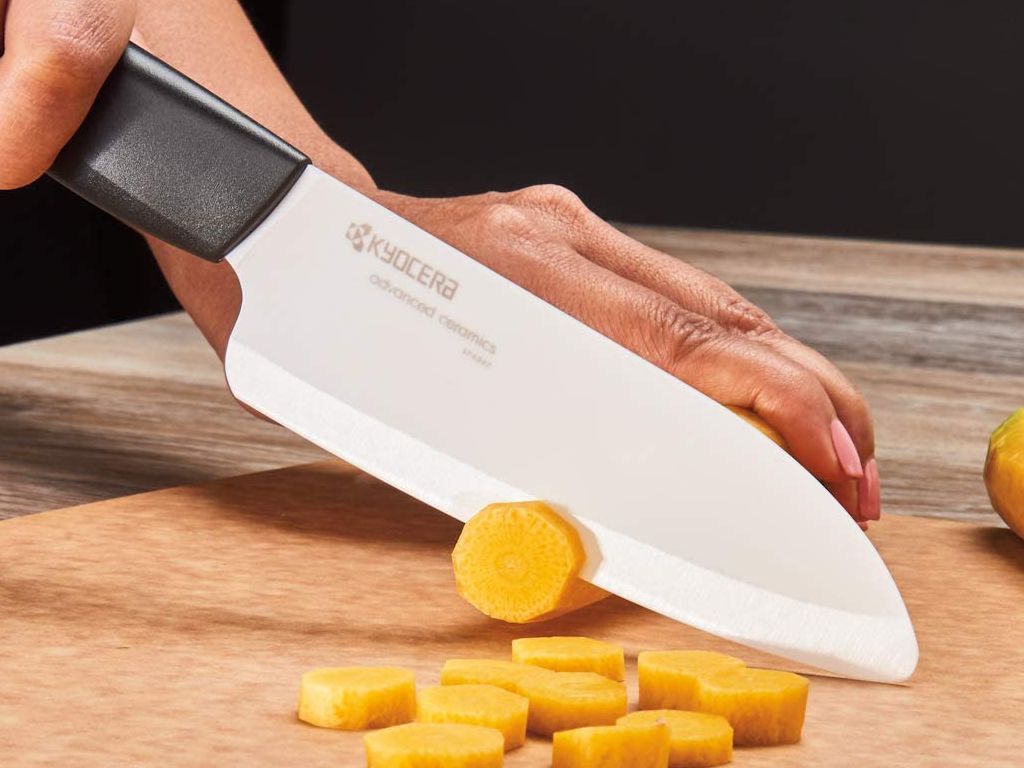 Couteau SANTOKU en céramique FZ 140 WH-BK KYOCERA